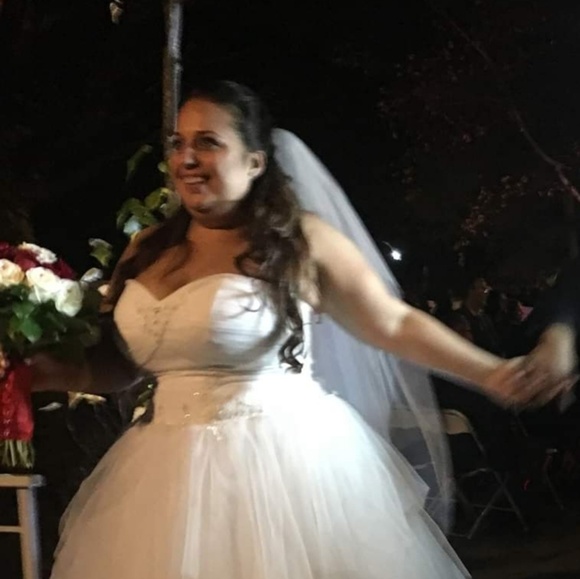 Meet your Posher, Victoria - Picture 1 of 1